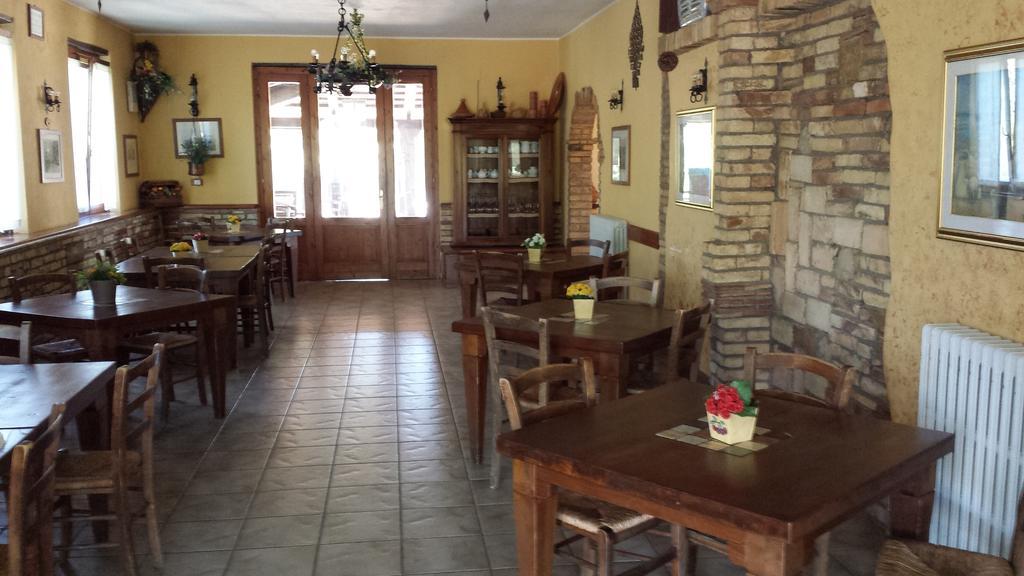 Agriturismo Col Morino Bed & Breakfast Пинето Екстериор снимка