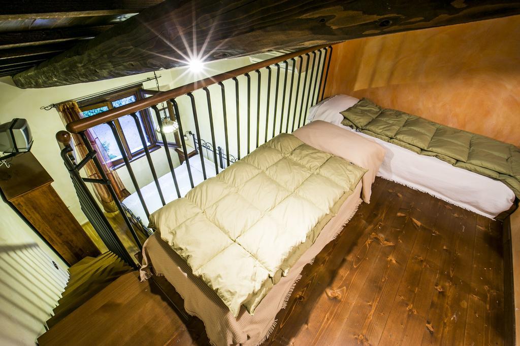 Agriturismo Col Morino Bed & Breakfast Пинето Екстериор снимка